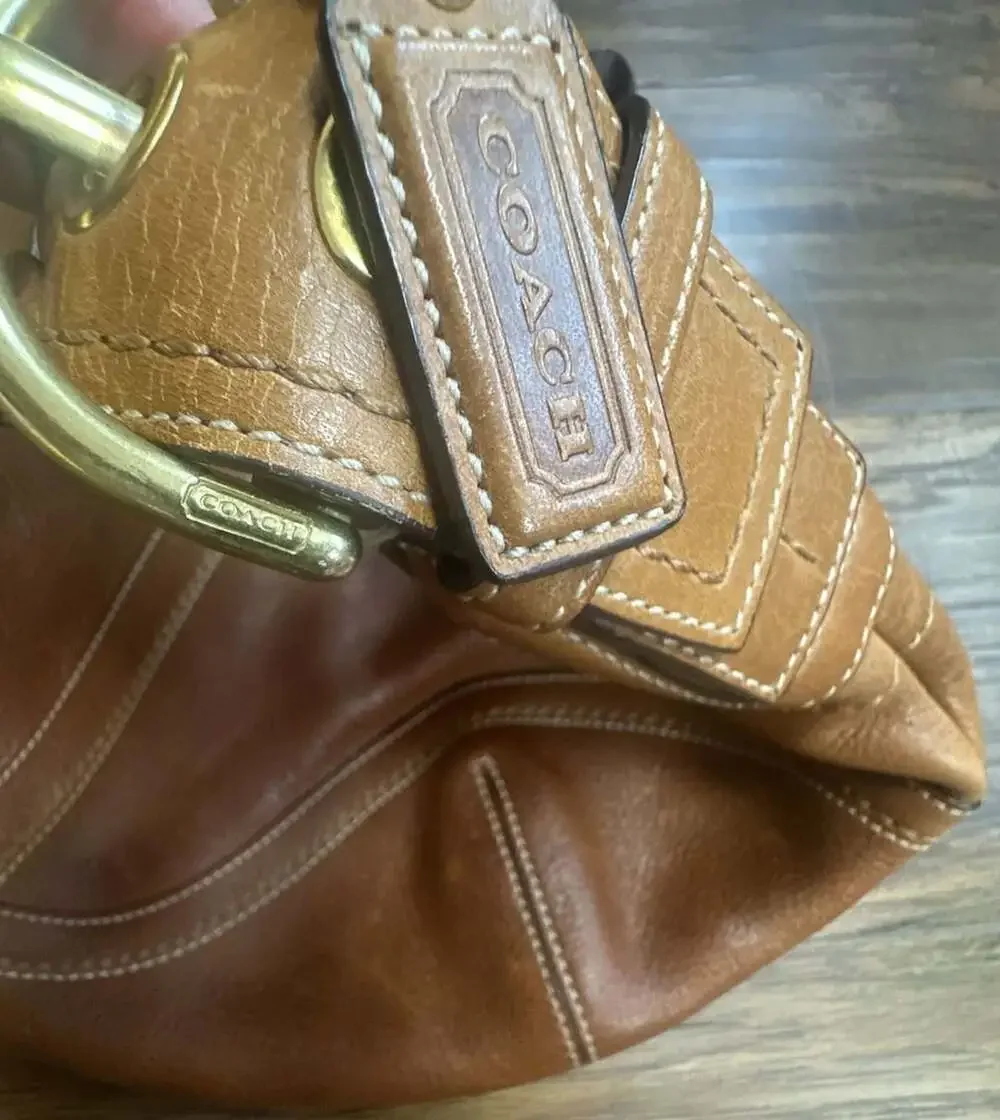 Coach Vintage 10044 Soho Hobo in Tobacco Pebbled Leather Bag